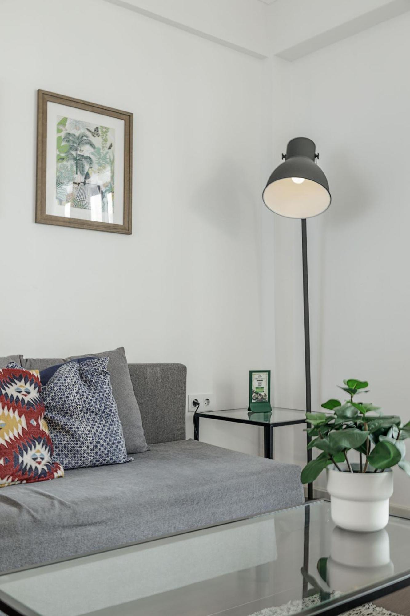 Travel And Live Apartments Porto Cameră foto